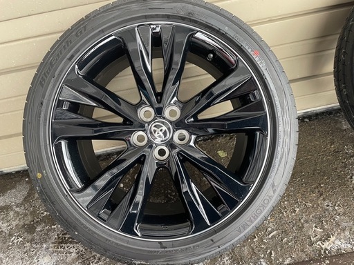カローラツーリング　新車外しホイール　タイヤ付き