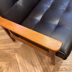 レザー調ソファ２人掛けの画像