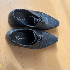 メンズスーツ2着セット＋靴
の画像