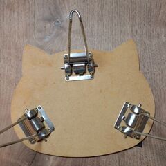 小さな猫の顔のテーブル(中古)の画像