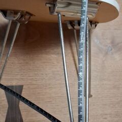 小さな猫の顔のテーブル(中古)の画像