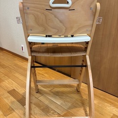 ビヨンドジュニア　ハイチェア　の画像