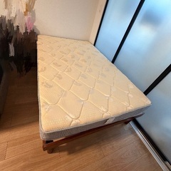 マットレス付きセミダブルベット/すのこの画像