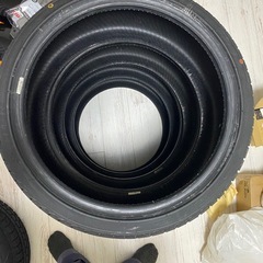 サイレン　195 40 17 4本　バリ溝 の画像