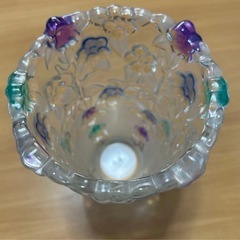 ガラス製アンティーク　フラワーベース 花瓶 の画像