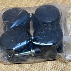 衣装ケースのキャスター②の画像