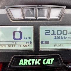 arctic cat alpha oneマウンテンキャット165セル付き　スノーモービルの画像