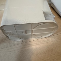 プラスチック製米びつの画像