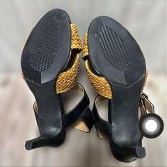 編み込みストラップ サンダル Mサイズ ミドルヒールの画像