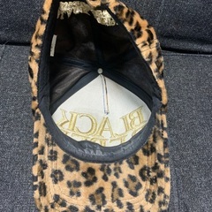 ブラックレーベル　キャップ　豹柄　帽子の画像