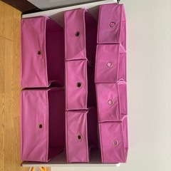 おもちゃ収納棚　の画像