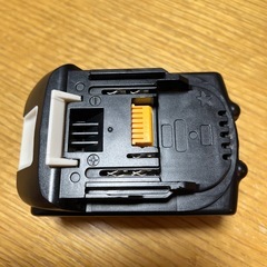 【ジャンク】マキタ互換　18Vバッテリー1個の画像