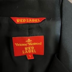 スカートスーツの画像