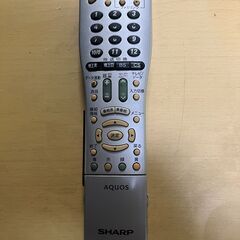 シャープAQUOS32型(2009年製)の画像