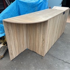 カウンターテーブルの画像