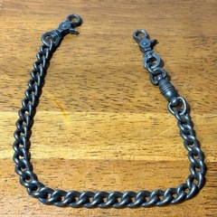 FUNNY ファニー レザーカービング ウォレットチェーンの画像