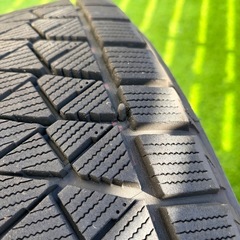 ブリヂストン　ブリザック　【225/65R17
】の画像
