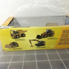 CAT 重機 ダイキャスト ミニカー ホイールローダー 1/64の画像