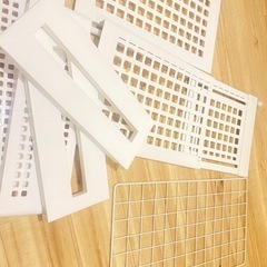 突っ張り棒とその棚の画像