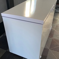 テンポスバスターズ 冷凍庫 冷凍ストッカー282Lの画像