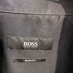 女性用長袖カッターシャツ（Hugo Boss）の画像