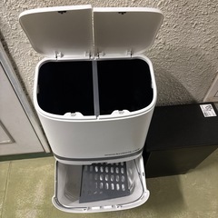 分別可能ゴミ箱の画像
