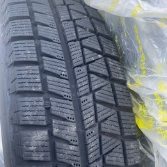 スタッドレスタイヤ４本ホイールセットの画像