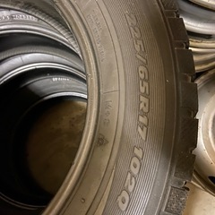 トーヨー トランパスTX 　225/65R17  スタッドレスの画像