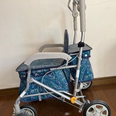 シルバーカー　手押し車の画像