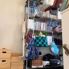 組み立て式メタルラックの画像