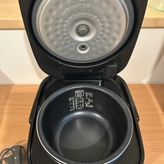 アイリスオーヤマの銘柄炊きジャー炊飯器（3合炊き）の画像