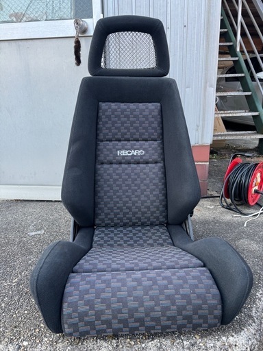 RECARO LX インディカラー　セミバケットシート　