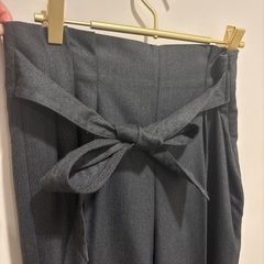 ZARAタックパンツMグレーの画像