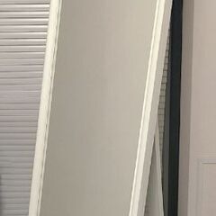 lKEA 全身鏡の画像