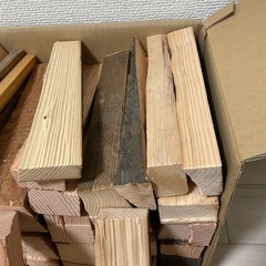 薪　80サイズ　21センチ　キャンプ　焚き火　売約済みの画像