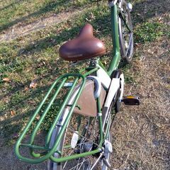 ブリジストン電動自転車、バッテリー2台、充電器2台の画像