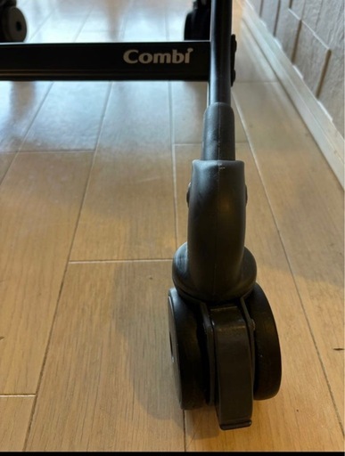 combi コンビ　電動ハイローチェア　ホワイトレーベル　ネムリラ　AUTO SWING BEDi Lonシェル　EGミンティーブルー