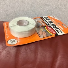 コニシ　ボンドテープ状コーク　スキ間穴埋め補修用　外壁　窓　20mm×1.5mの画像