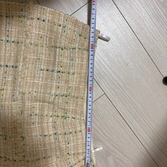 スカート　膝丈スカート　タイトスカート　ANAYI オフィスコーデ　ベージュの画像