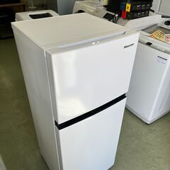 【リサイクルショップ ピカソ 小松原】🧊✨スリムなのに大容量‼️【2020年製】ハイセンス 2ドア冷蔵庫（120L）HR-B1202✨★2739★の画像