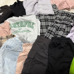 洋服サイズ大体140の画像