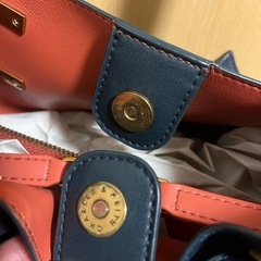 チャールズアンドキース　ハンドバッグの画像