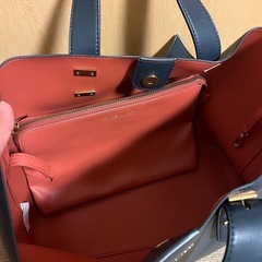 チャールズアンドキース　ハンドバッグの画像