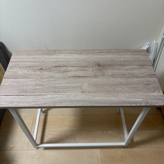 テーブルの画像