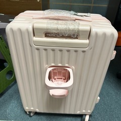 スーツケースの画像