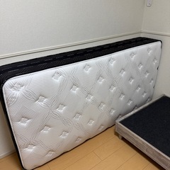シングルマットレスの画像
