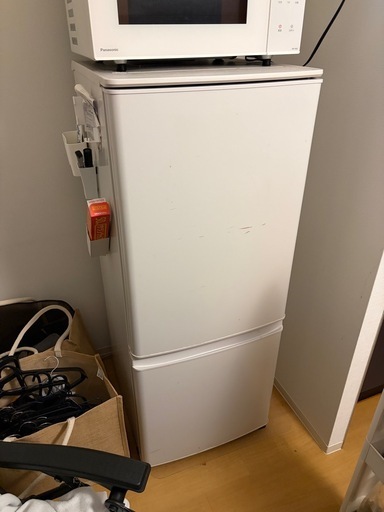 冷蔵庫　三菱　MR-P15F-W 2021年購入
