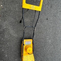 芝刈り機の画像