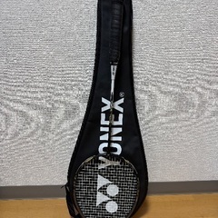 YONEX バドミントンラケットの画像
