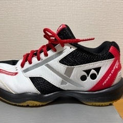 YONEX バドミントンバッシュの画像